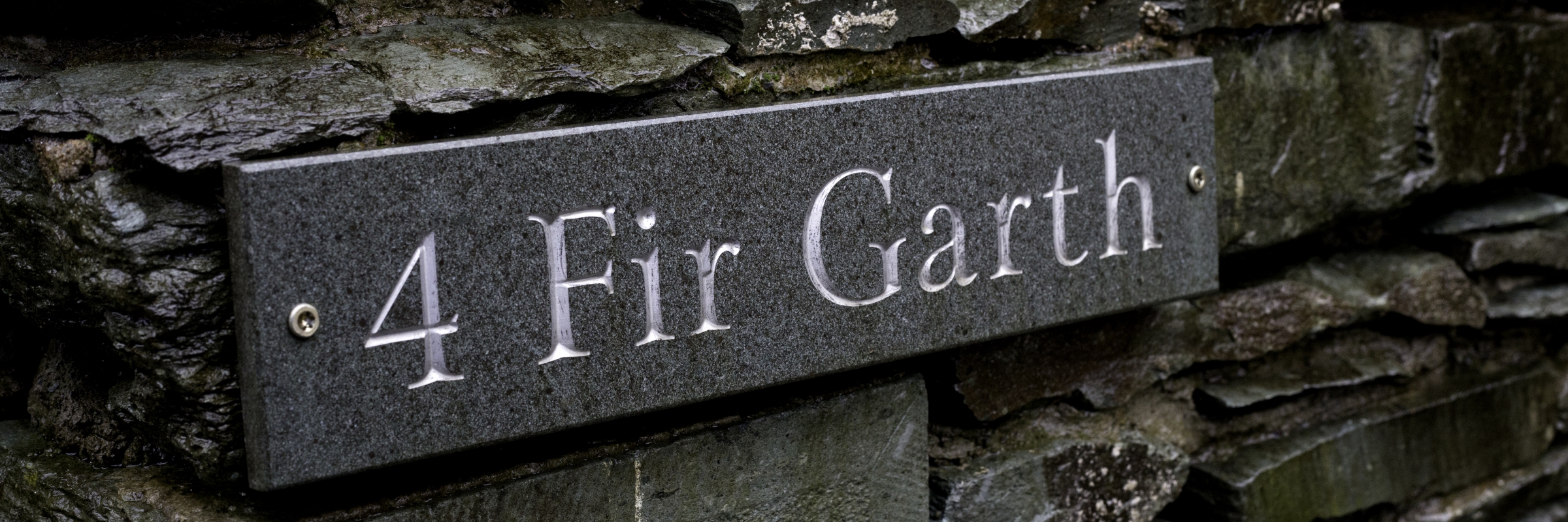 4 Fir Garth – plaque